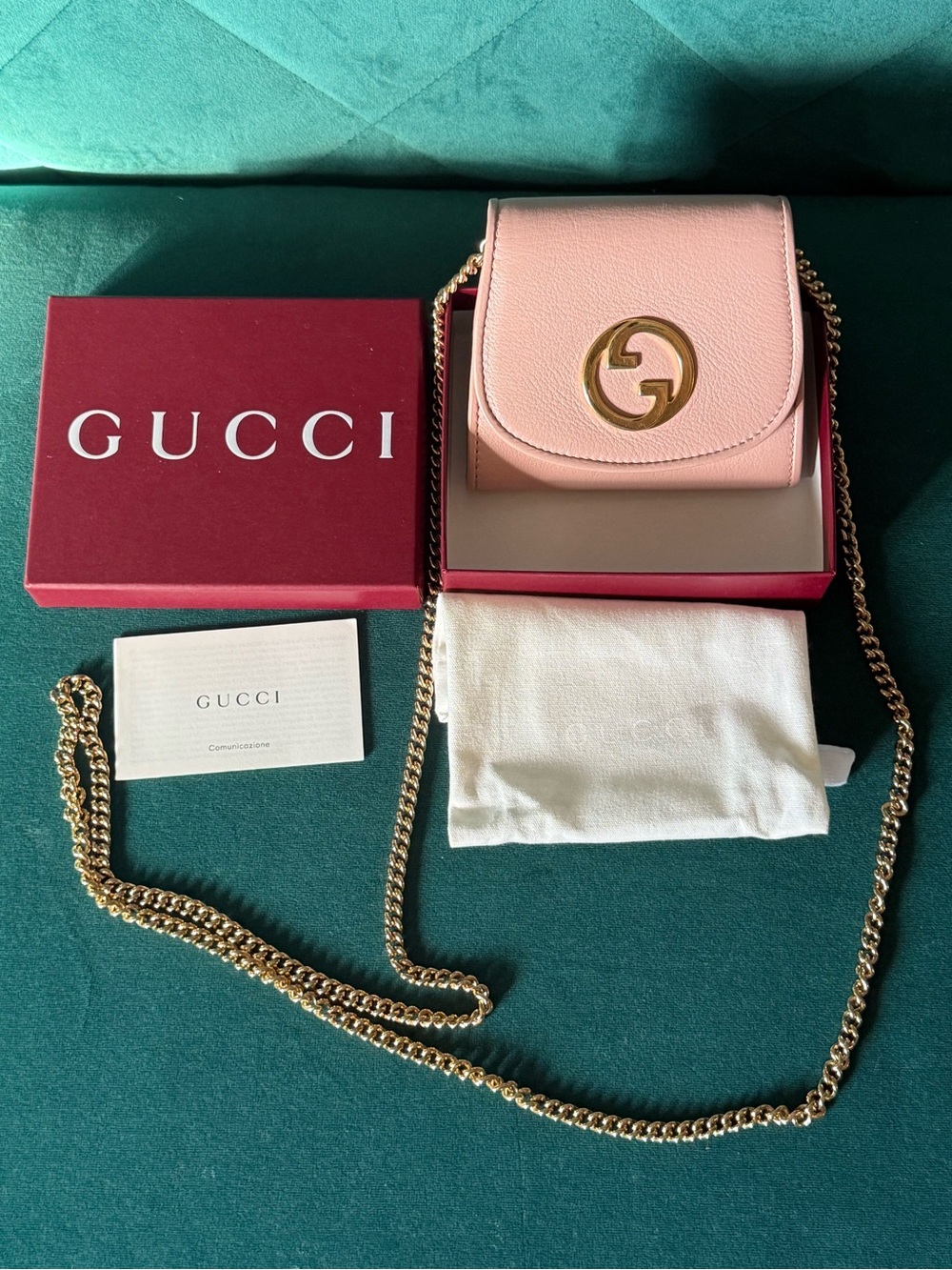 Gucci Blondie Medium Chain Wallet - Picture 5 of 16